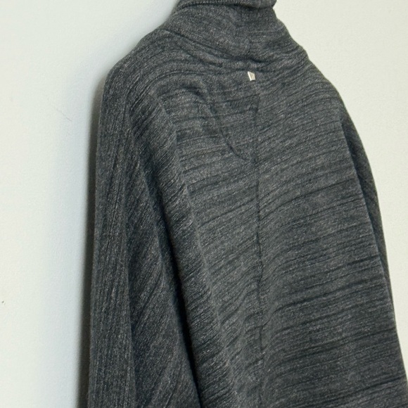Wilfred (Aritzia) Cocoon Drape Cardigan – Charcoal Grey – Size Medium - Picture 4 of 9